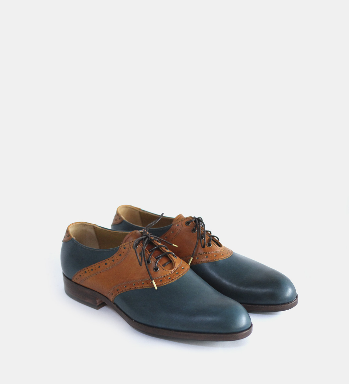 eastland saddle oxfords
